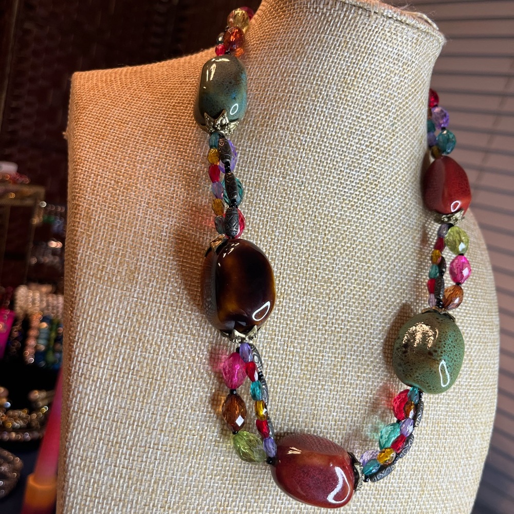 Jasper, Tigers Eye, and Carnelian Stone and glass bead necklace - Picture 4 of 6